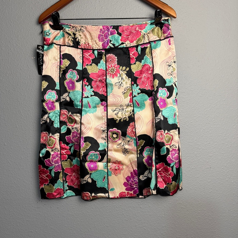 Donna Rae Petite Pleated Floral‎ Abstract Artsy Asian Skirt Size 14P Knee Length